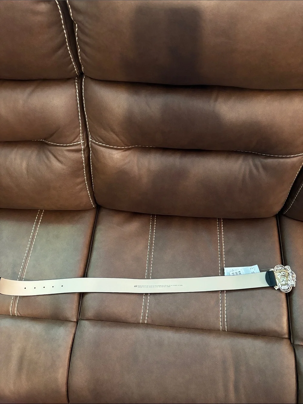 H&M Black Belt with Gold Lion Head Buckle - Picture 5 of 5